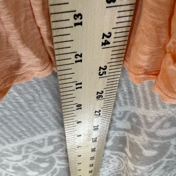 AEO AMERICAN EAGLE OUTFITTERS SWEET LITTLE PEACH TOP M MEDIUM GLUTTER SLEEVE EUC - Picture 6 of 7